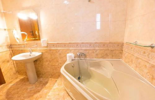 Majestic Manor in Valença with private pool - Foto 31