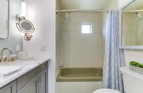 Peaceful Eureka Beach Cottage with 30-Foot Dock - Foto 21