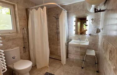 Farma Albert Korzenie - Foto 42