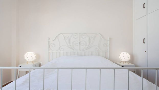 Neos Kosmos 1Bd Apt with Stunning Views - Foto 4, Habitación