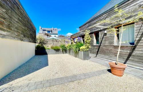 300 m Plage et Centre Ville - Parking Privatif et Gratuit sur Place - Terrasse Bois - Foto 41