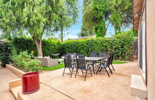 Charming 3BR with Ping-Pong and Spa! - Foto 39