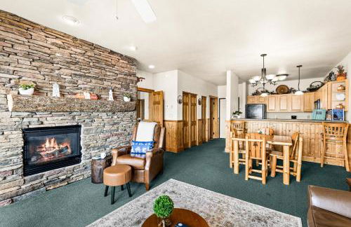 Majestic Lake Views 1BR King Suite and Heated Pools - Foto 34