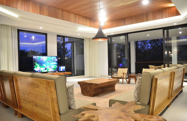 Atsuka Hill View 8BR Vila with Private Heated Pool - Foto 16