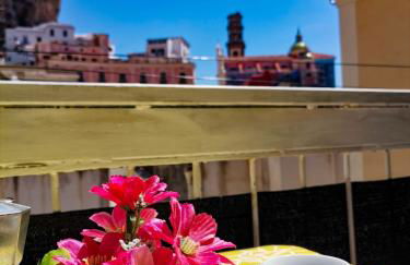 Francesca House - Photo 14