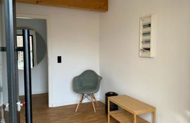 Garden Apartment - Photo 24