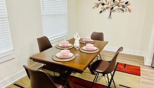 Apt 2 Bedrooms 2 Full Baths FREE Parking & FREE Laundry in Unit - Foto 3