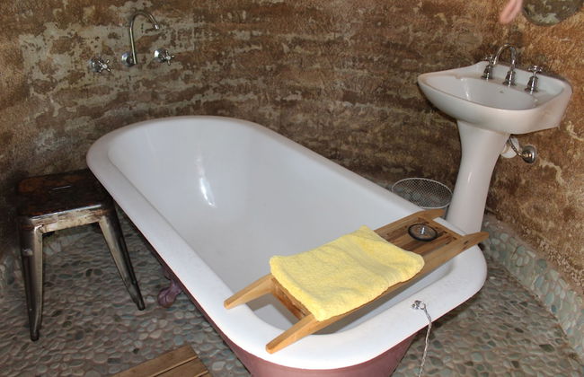 Hillside Cottage - Photo 6