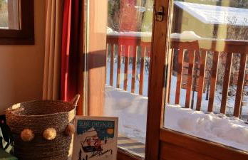 Le Refuge de L'alpaga Superbe duplex au pied des pistes avec Parking couvert gratuit - Photo 3