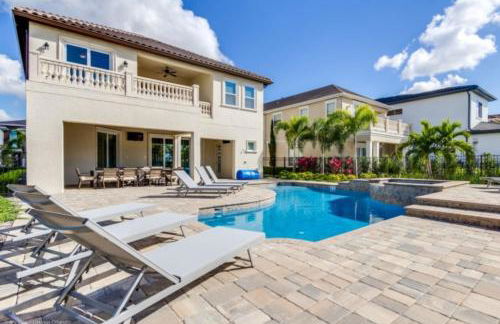 Space For18 Guest Reunion Resort 7 Bed 7.5 Bath 7 Bedroom Villa - Foto 2