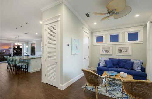 LUXURY VACATION HOME! ADD A GOLF CART!! - Photo 18