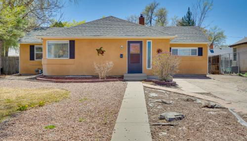 Pueblo House by Riverwalk, 2 Miles to Fairgrounds! - Foto 4