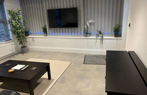 Lovely 1 bedroom flat High Barnet 3 mins away - Photo 5