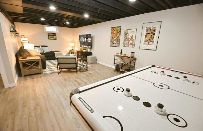 Modern 5 Bedroom Home Sleeps up to 12 15 min Walk to ND 2329 - Foto 21