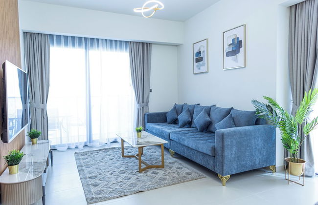 HAPPY SEASON | ACT ONE ACT TWO - Foto 4