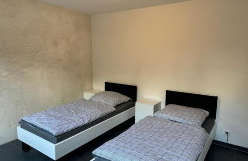 Modern & Zentral in Lev, schnell in Köln DDorf, schnelles WIFI, Netflix - Foto 8