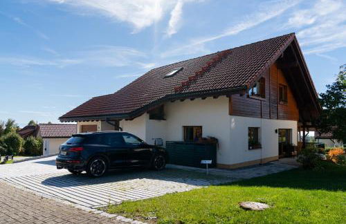 MATT ' Modernes Apartment mit Terrasse & Gartenblick - Foto 28