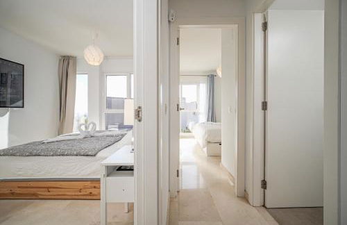 Nirvana - Luxury Villa with heated pool - Photo 17