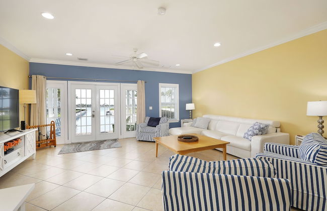 Waterfront Luxury Villa With Sunset Views And Boat Slip 3 Bedroom Townhouse by RedAwning - Foto 10