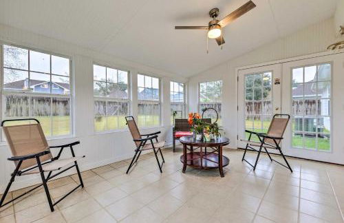 Ocean Springs Home with Sunroom about 5 Mi to Beach - Foto 2