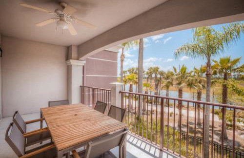 Beautiful LAKEVIEW Deluxe Condo Near Theme Parks - Foto 2