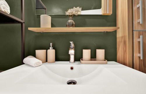 HUGE Outdoor soccer 4BR HEATED Pool house near Las Olas - Foto 12