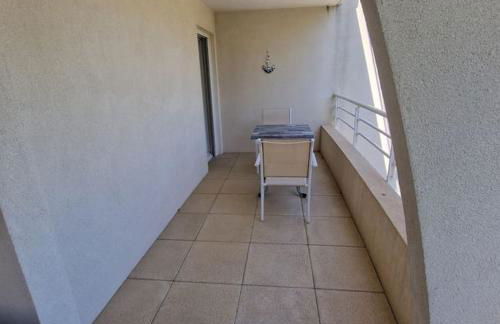 Spacieux et élégant T3 en bord de mer - Foto 13