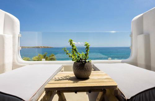 Blue Waves Suites & Apartments - To Kyma - Photo 28