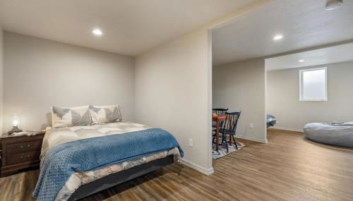 Bogie Bungalow - Walk to lake, bar & restaurant - Near golf course - AC - Fireplace - Pet Ok - Foto 2