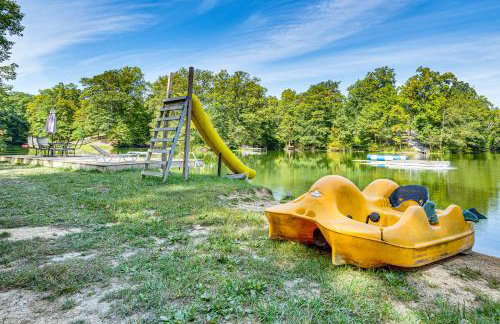 Lake Escape with Hot Tub and Docks in Hope! - Foto 35