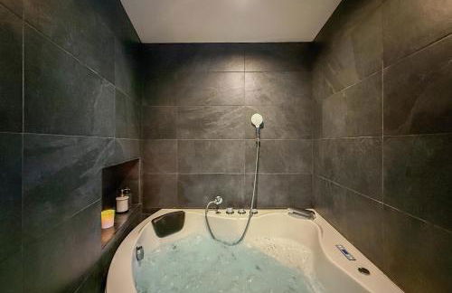 L'Oxalis villa (L'Osmanthus), Logement avec balnéothérapie privée - Foto 10