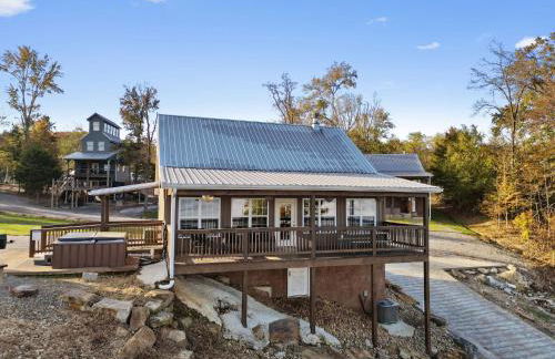 Mountain High Cabin with hot tub fire pit & indoor pool - Foto 28