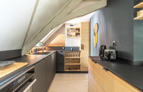 STRAS'LOFT - Hypercentre - Haut de Gamme - Cathédrale - Confort - Calme - Foto 15