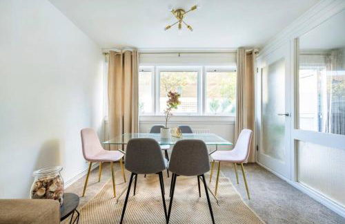 Beautiful 3bed house 7 min to Hyde Park - Photo 22