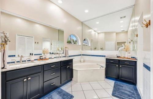 Lux Family 3 BR With Pool Villa Walk To Beach and Mercato - Foto 39