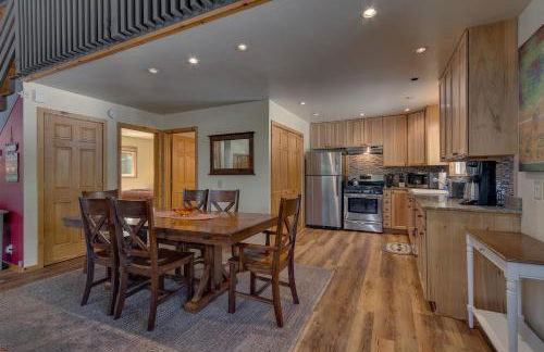 Piney wood - Quiet 2 BR Loft w Private Hot Tub - Foto 5