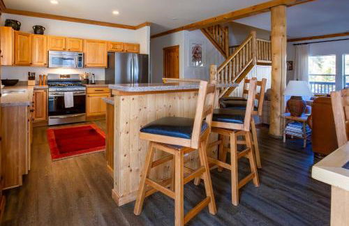 Mtn-View Retreat with Hot Tub in Granby! - Foto 7