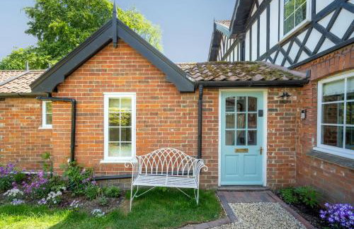Boutique Suffolk Cottage Cosy Family Holiday Home with Garden Near Aldeburgh - Foto 40