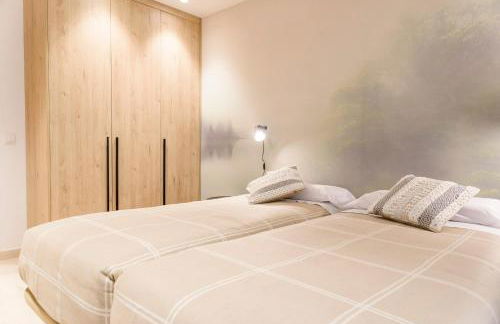 APARTHOTEL SALBURUA - Foto 9