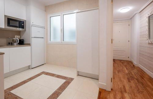 CARILÓ Zurriola Beach by Beauty Rentals - Foto 13