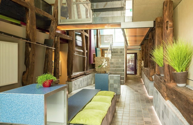 Majestic Holiday Home in Butgenbach With Turkish Steambath - Foto 3