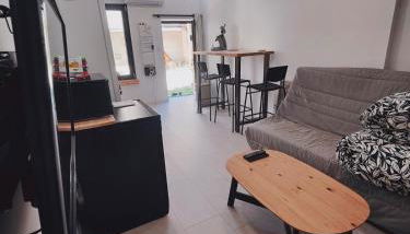 Maisonnette de prestige au cœur des vignes - Foto 5, wardrobe, minibar