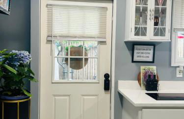 Fancy Studio Private Entrance - Foto 10