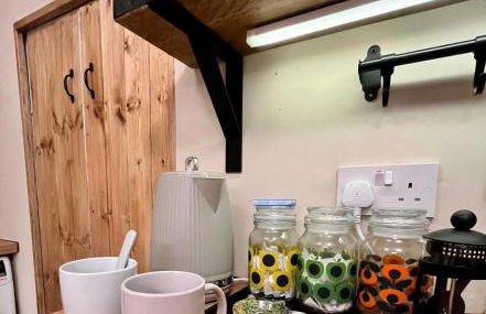 Chapter Cottage, Cheddleton Nr Alton Towers, Peak District, Foxtail Barns, the Ashes - Photo 16