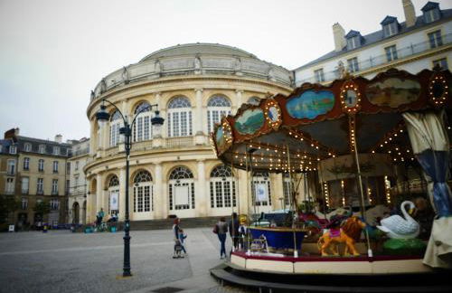Gite Du Passant Rennais avec balcon sur cour - Foto 23
