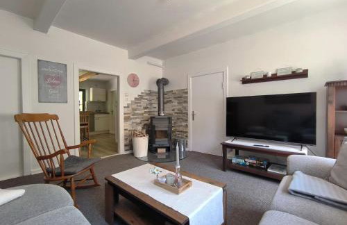 Ferienwohnung zwischen den Meeren - schöne und gemütliche FeWo mit Garten - Foto 1