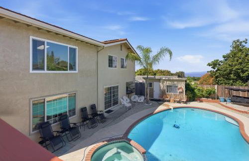 Colorful and Cozy Haven with Heated Pool - Foto 23