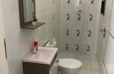 Casa com piscina em Iranduba - Foto 1