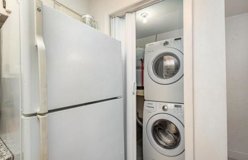 Serene Pondside Getaway - BC10 - Foto 22