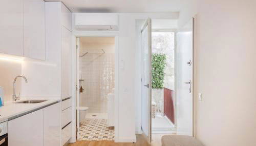 Studio Central 111 Collection - Photo 4